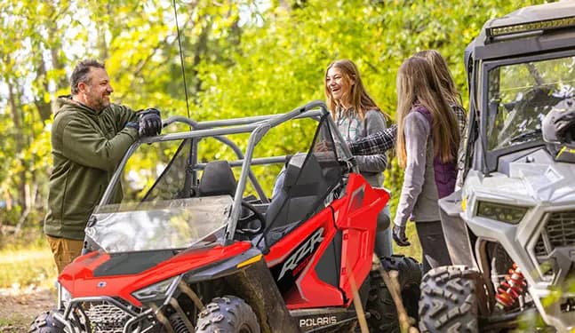 2027 RZR 200 EFI — фото 3