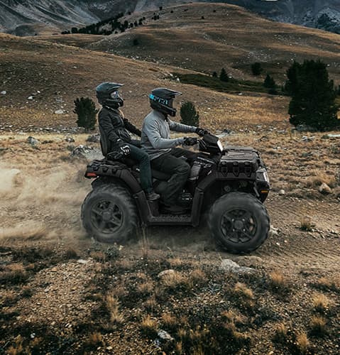 2027 Sportsman Touring 850 Premium в действии